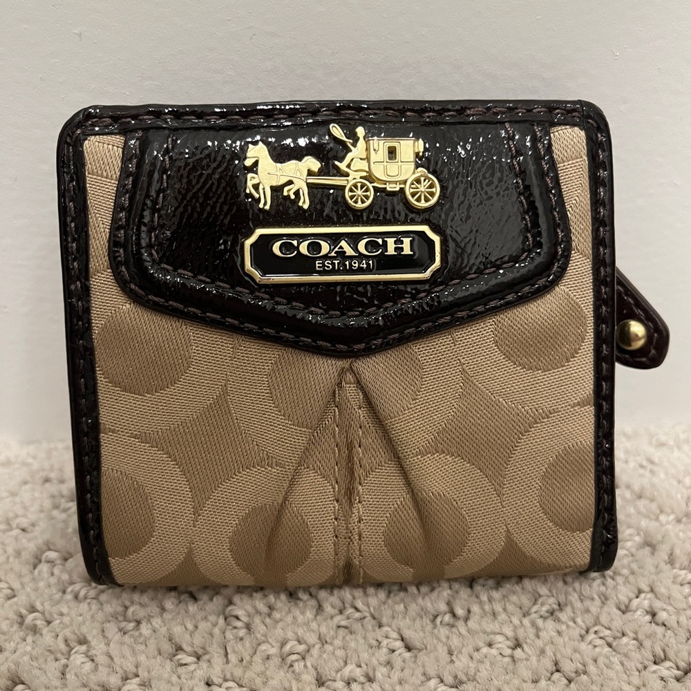 Vintage Coach Bi-Fold Wallet